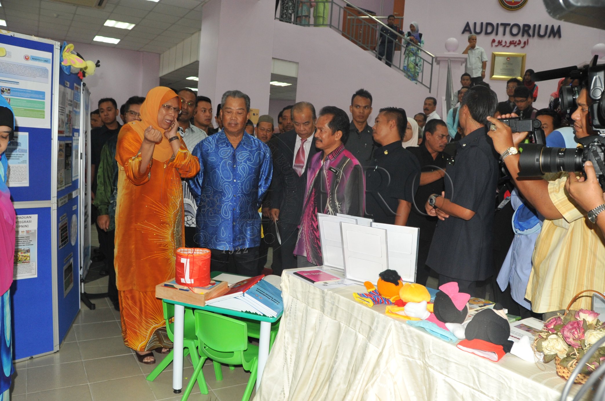 PRO 14 28 KONPEN PRO 6752